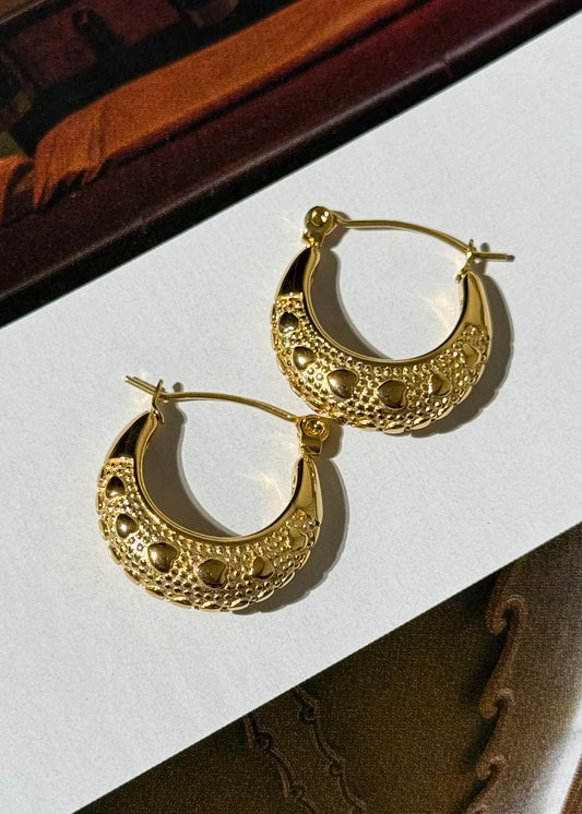 Elara Hoops